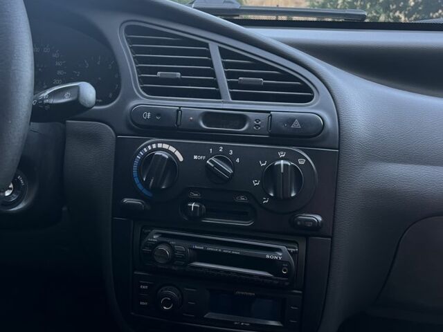 Зеленый Дэу Сенс, объемом двигателя 1.5 л и пробегом 120 тыс. км за 2400 $, фото 8 на Automoto.ua