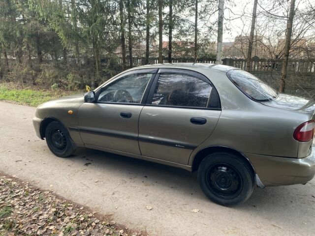 Зеленый Дэу Сенс, объемом двигателя 1.5 л и пробегом 290 тыс. км за 1400 $, фото 2 на Automoto.ua