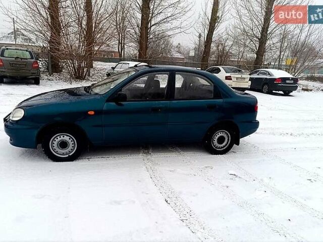 Зеленый Дэу Сенс, объемом двигателя 1.3 л и пробегом 185 тыс. км за 2750 $, фото 1 на Automoto.ua