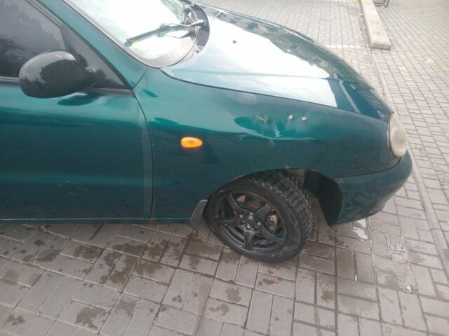 Зелений Деу Сенс, об'ємом двигуна 1.5 л та пробігом 250 тис. км за 1432 $, фото 3 на Automoto.ua