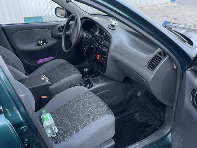 Зеленый Дэу Сенс, объемом двигателя 1.5 л и пробегом 220 тыс. км за 2300 $, фото 8 на Automoto.ua