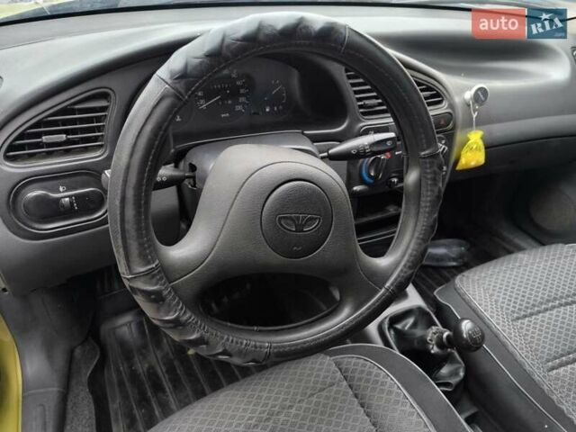 Зелений Деу Сенс, об'ємом двигуна 1.4 л та пробігом 190 тис. км за 700 $, фото 5 на Automoto.ua