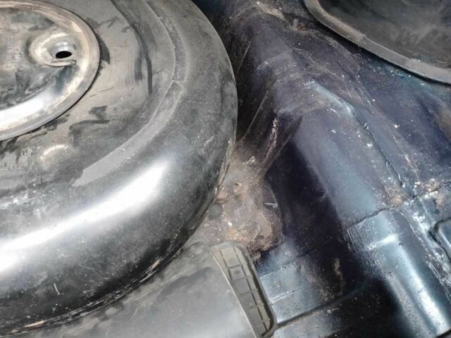 Зелений Деу Сенс, об'ємом двигуна 1.6 л та пробігом 189 тис. км за 2300 $, фото 11 на Automoto.ua