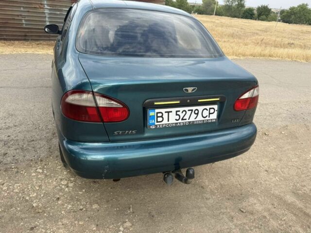Зеленый Дэу Сенс, объемом двигателя 1.3 л и пробегом 195 тыс. км за 2200 $, фото 2 на Automoto.ua