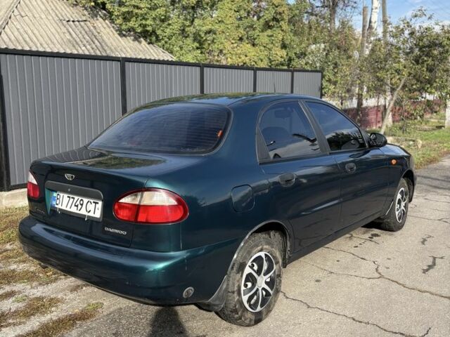 Зеленый Дэу Сенс, объемом двигателя 1.4 л и пробегом 168 тыс. км за 1700 $, фото 4 на Automoto.ua