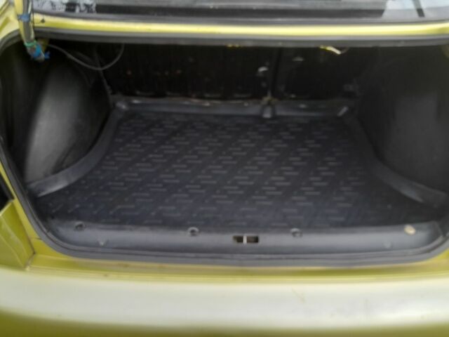 Зеленый Дэу Сенс, объемом двигателя 1.6 л и пробегом 201 тыс. км за 2850 $, фото 10 на Automoto.ua