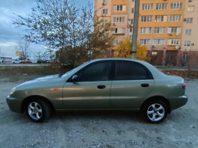 Зеленый Дэу Сенс, объемом двигателя 1.4 л и пробегом 180 тыс. км за 2200 $, фото 2 на Automoto.ua