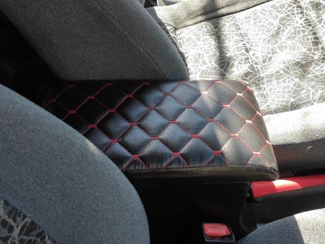 Зеленый Дэу Сенс, объемом двигателя 1.3 л и пробегом 260 тыс. км за 1650 $, фото 4 на Automoto.ua