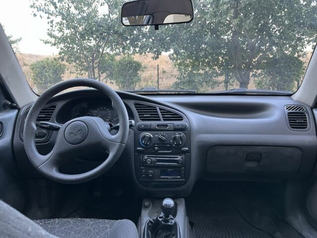 Зеленый Дэу Сенс, объемом двигателя 1.5 л и пробегом 120 тыс. км за 2400 $, фото 6 на Automoto.ua