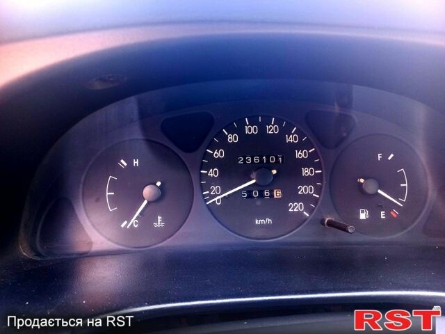 Зеленый Дэу Сенс, объемом двигателя 1.3 л и пробегом 236 тыс. км за 1700 $, фото 1 на Automoto.ua