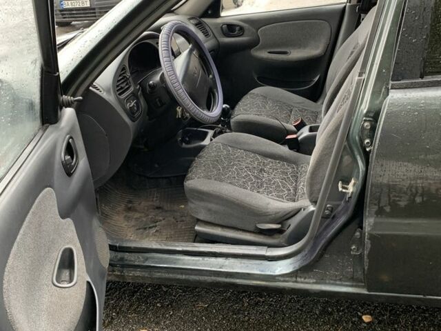 Дэу Сенс 2007 в Светловдске на Automoto.ua Зеленый Дэу Сенс, объемом двигателя 1.6 л и пробегом 3 тыс. км за 1700 $, фото 5 на Automoto.ua