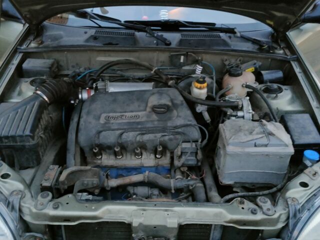 Зеленый Дэу Сенс, объемом двигателя 1.4 л и пробегом 180 тыс. км за 2200 $, фото 10 на Automoto.ua