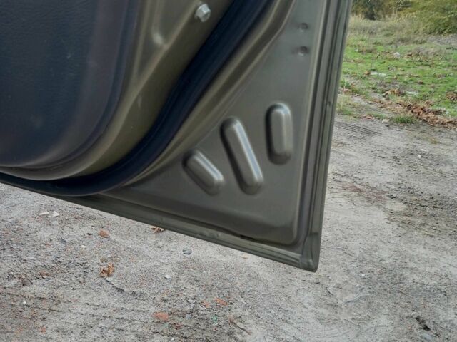 Зелений Деу Сенс, об'ємом двигуна 1.5 л та пробігом 163 тис. км за 2200 $, фото 6 на Automoto.ua