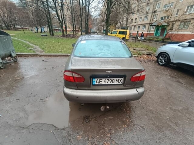 Зеленый Дэу Сенс, объемом двигателя 0 л и пробегом 400 тыс. км за 1200 $, фото 3 на Automoto.ua