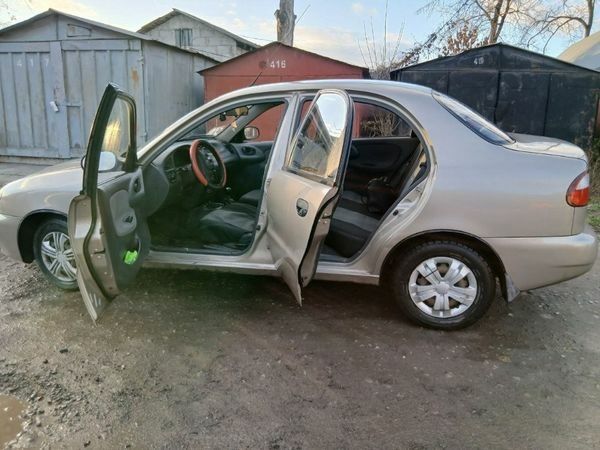 Зелений Деу Сенс, об'ємом двигуна 0 л та пробігом 129 тис. км за 2600 $, фото 8 на Automoto.ua