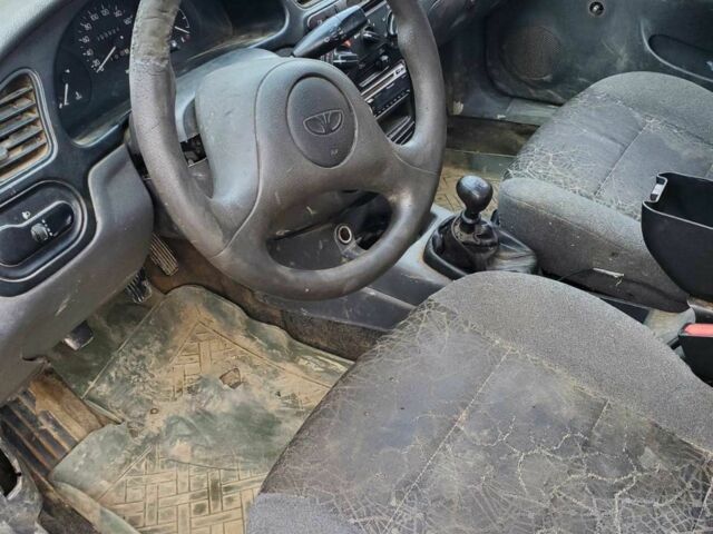 Зеленый Дэу Сенс, объемом двигателя 1 л и пробегом 280 тыс. км за 550 $, фото 4 на Automoto.ua