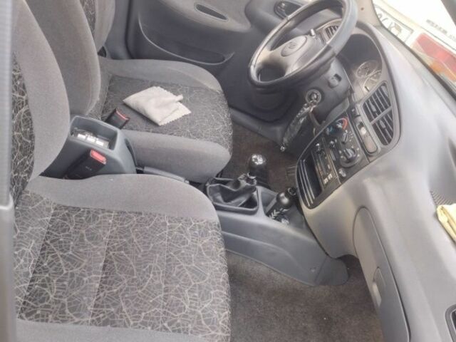 Зеленый Дэу Сенс, объемом двигателя 1.4 л и пробегом 170 тыс. км за 1550 $, фото 2 на Automoto.ua