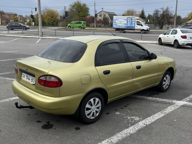 Зеленый Дэу Сенс, объемом двигателя 1.4 л и пробегом 153 тыс. км за 2100 $, фото 2 на Automoto.ua