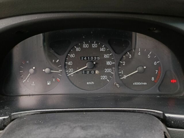 Зеленый Дэу Сенс, объемом двигателя 1.5 л и пробегом 241 тыс. км за 2900 $, фото 7 на Automoto.ua