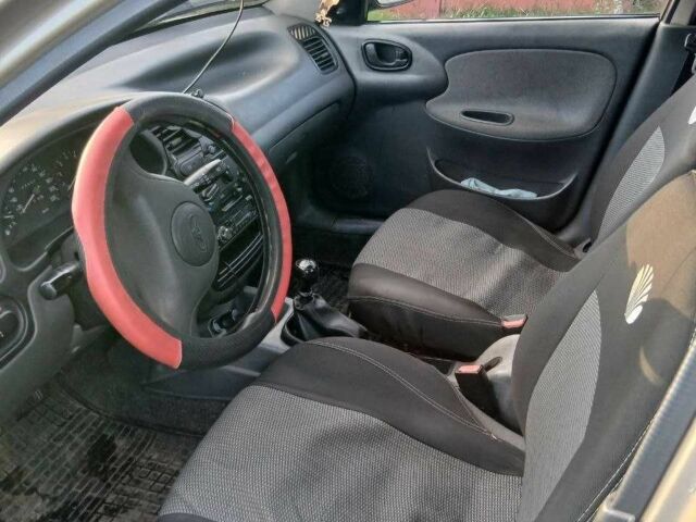 Зелений Деу Сенс, об'ємом двигуна 1.5 л та пробігом 129 тис. км за 2600 $, фото 2 на Automoto.ua