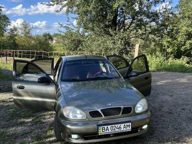 Зелений Деу Сенс, об'ємом двигуна 1.6 л та пробігом 164 тис. км за 2900 $, фото 7 на Automoto.ua