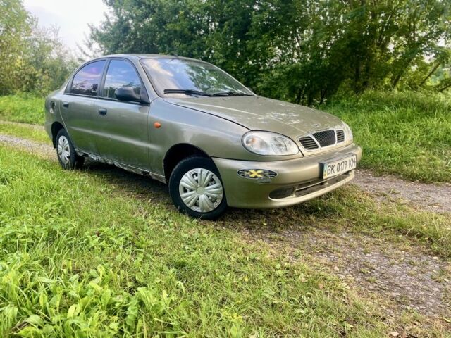 Зеленый Дэу Сенс, объемом двигателя 1.4 л и пробегом 171 тыс. км за 900 $, фото 1 на Automoto.ua