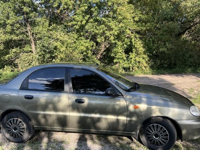 Зелений Деу Сенс, об'ємом двигуна 1.6 л та пробігом 164 тис. км за 2900 $, фото 1 на Automoto.ua