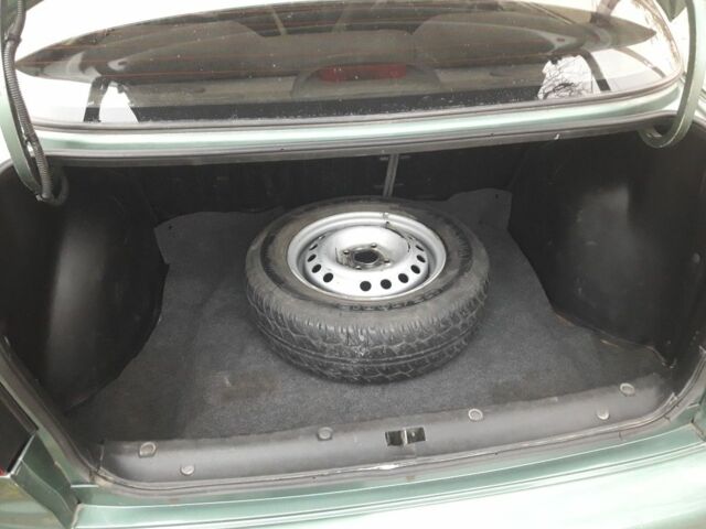 Зелений Деу Сенс, об'ємом двигуна 1.3 л та пробігом 300 тис. км за 1700 $, фото 7 на Automoto.ua