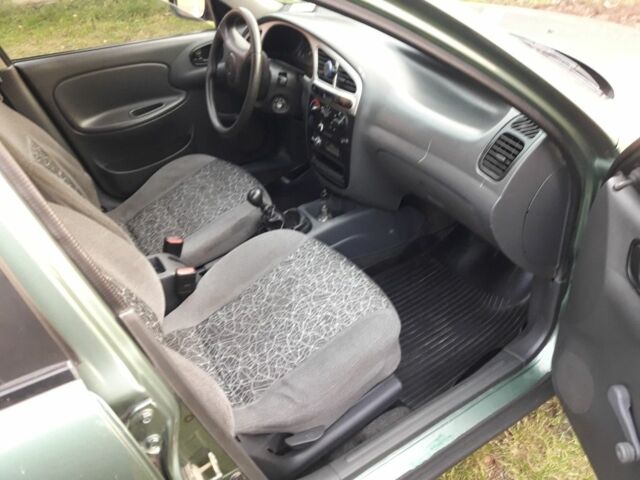 Зелений Деу Сенс, об'ємом двигуна 1.3 л та пробігом 300 тис. км за 1700 $, фото 6 на Automoto.ua