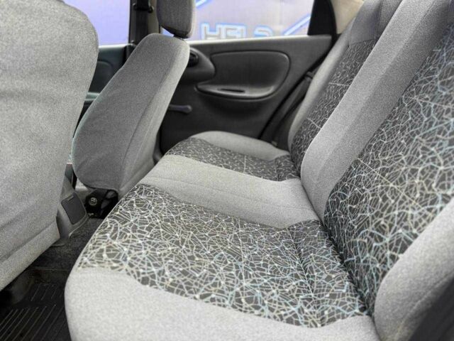 Зелений Деу Сенс, об'ємом двигуна 1.5 л та пробігом 188 тис. км за 3299 $, фото 8 на Automoto.ua