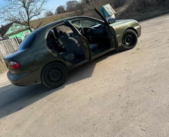 Зелений Деу Сенс, об'ємом двигуна 1.3 л та пробігом 120 тис. км за 1350 $, фото 5 на Automoto.ua