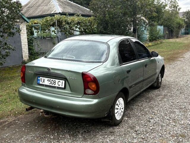 Деу Сенс 2010 у Лозовой на Automoto.ua Зелений Деу Сенс, об'ємом двигуна 1.5 л та пробігом 180 тис. км за 1200 $, фото 4 на Automoto.ua