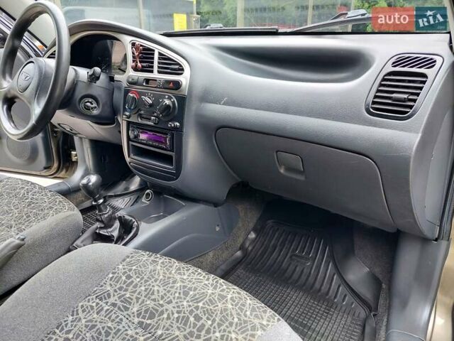 Зелений Деу Сенс, об'ємом двигуна 1.3 л та пробігом 160 тис. км за 2200 $, фото 19 на Automoto.ua