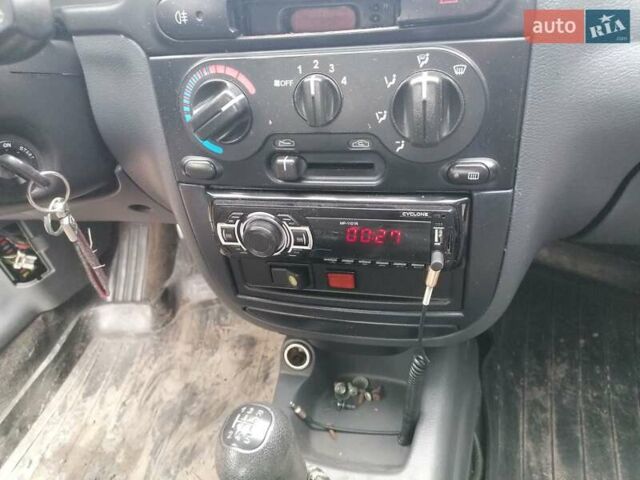 Зелений Деу Сенс, об'ємом двигуна 1.3 л та пробігом 98 тис. км за 1599 $, фото 1 на Automoto.ua