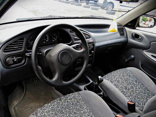 Зелений Деу Сенс, об'ємом двигуна 1.3 л та пробігом 157 тис. км за 2350 $, фото 3 на Automoto.ua