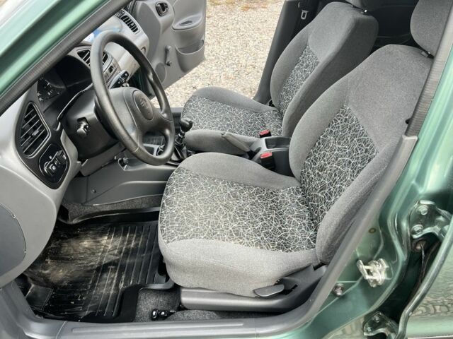 Зелений Деу Сенс, об'ємом двигуна 1.5 л та пробігом 52 тис. км за 3700 $, фото 15 на Automoto.ua