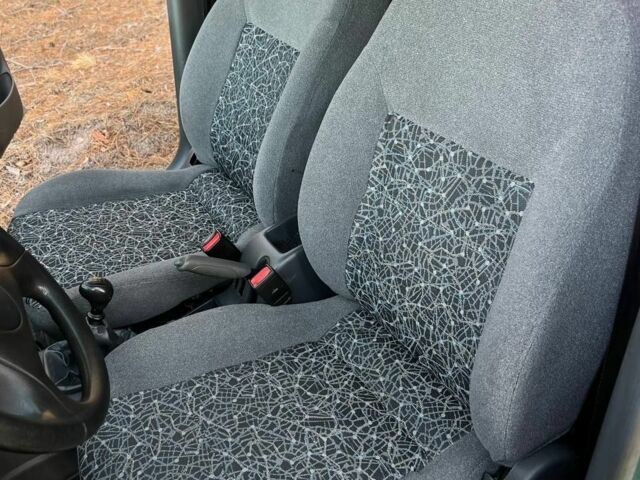 Зелений Деу Сенс, об'ємом двигуна 1.3 л та пробігом 136 тис. км за 3400 $, фото 13 на Automoto.ua