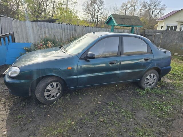 Зелений Деу Сенс, об'ємом двигуна 1.3 л та пробігом 250 тис. км за 1500 $, фото 2 на Automoto.ua