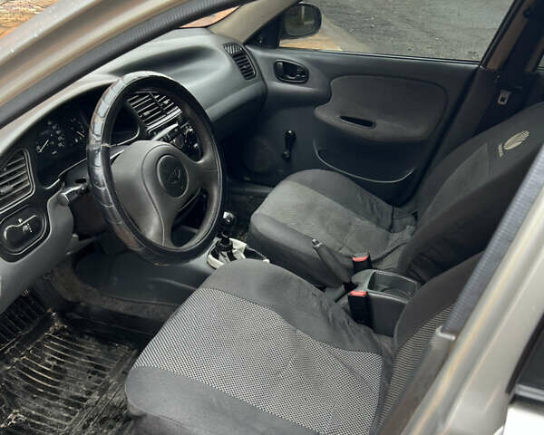 Оранжевый Дэу Сенс, объемом двигателя 1.3 л и пробегом 279 тыс. км за 1800 $, фото 5 на Automoto.ua