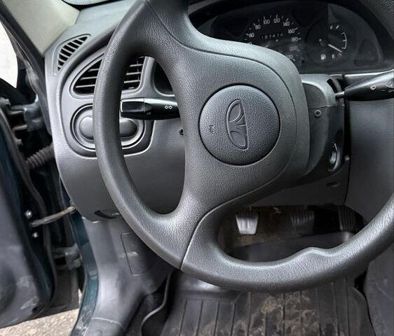 Зелений Деу T13110, об'ємом двигуна 1.2 л та пробігом 1 тис. км за 948 $, фото 3 на Automoto.ua