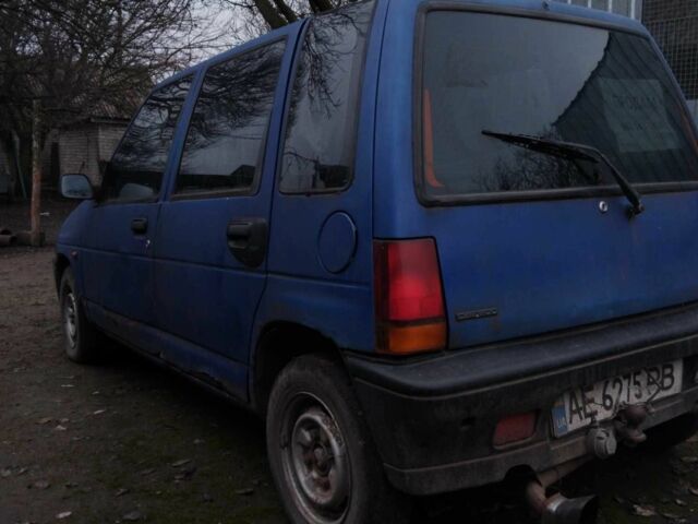 Синий Дэу Тико, объемом двигателя 0.9 л и пробегом 200 тыс. км за 593 $, фото 2 на Automoto.ua