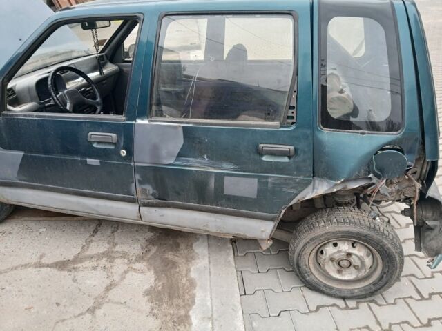 Зеленый Дэу Тико, объемом двигателя 8 л и пробегом 30 тыс. км за 427 $, фото 3 на Automoto.ua