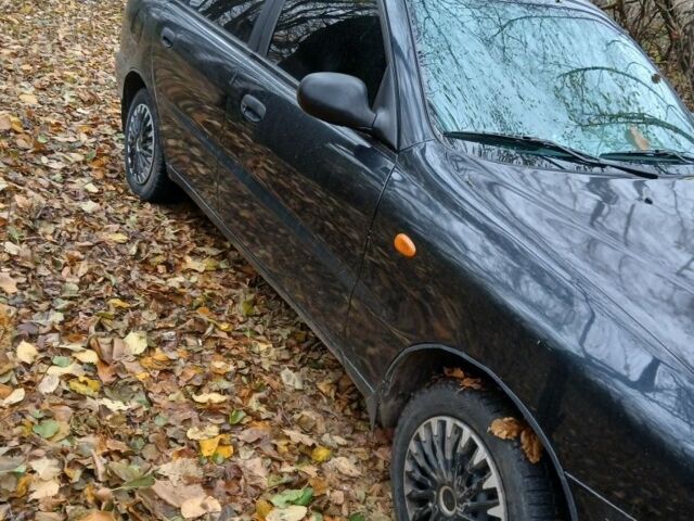 Чорний Деу Інша, об'ємом двигуна 1.5 л та пробігом 216 тис. км за 2700 $, фото 2 на Automoto.ua