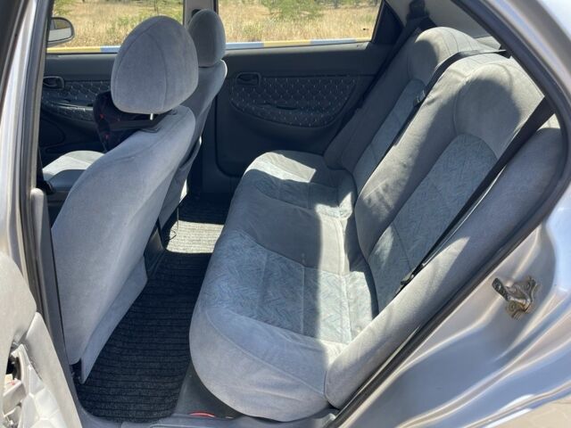 Сірий Деу Інша, об'ємом двигуна 1.6 л та пробігом 290 тис. км за 1750 $, фото 4 на Automoto.ua