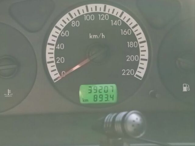 Сірий Деу Інша, об'ємом двигуна 1.3 л та пробігом 40 тис. км за 2800 $, фото 3 на Automoto.ua