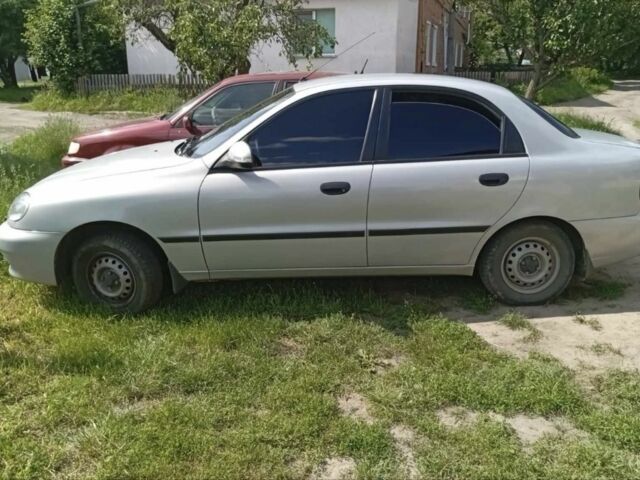 Сірий Деу Інша, об'ємом двигуна 1.3 л та пробігом 40 тис. км за 2800 $, фото 1 на Automoto.ua