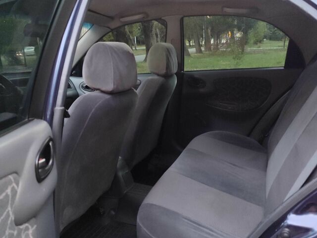 Синій Деу Інша, об'ємом двигуна 1.5 л та пробігом 143 тис. км за 2762 $, фото 3 на Automoto.ua