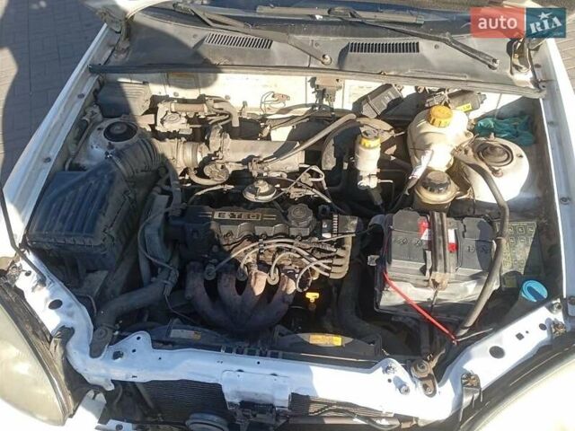 Білий Деу Lanos Cargo, об'ємом двигуна 1.5 л та пробігом 202 тис. км за 1750 $, фото 4 на Automoto.ua
