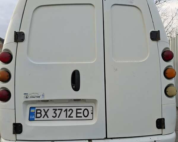 Сірий Деу Lanos Cargo, об'ємом двигуна 1.5 л та пробігом 308 тис. км за 1050 $, фото 4 на Automoto.ua