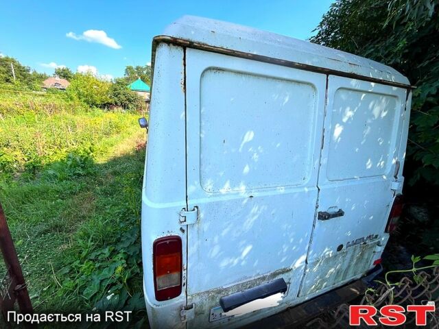 Белый Дэу Lublin, объемом двигателя 2.4 л и пробегом 522 тыс. км за 1600 $, фото 1 на Automoto.ua